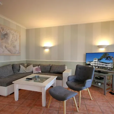 Deutsches Haus By Rujana Binz