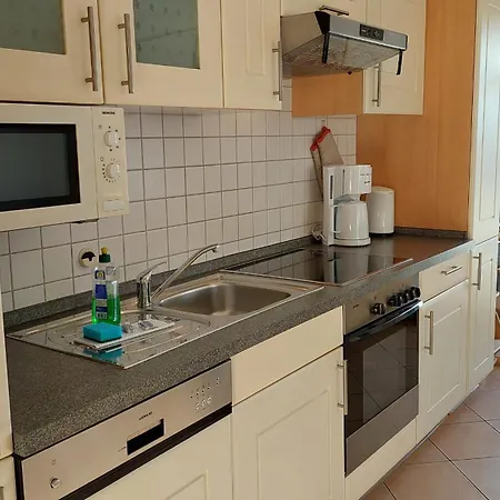 Deutsches Haus By Rujana * بينز