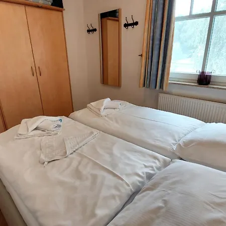 Deutsches Haus By Rujana Binz